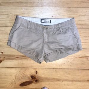 Abercrombie & Fitch khaki shorts